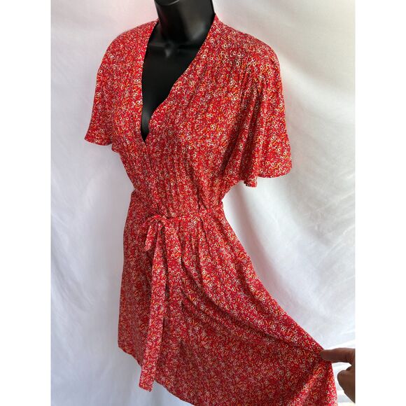 Ivy Street Red Floral Pleated Fit n Flare Dress Size 10 Belted Romantic Date - Picture 4 of 9